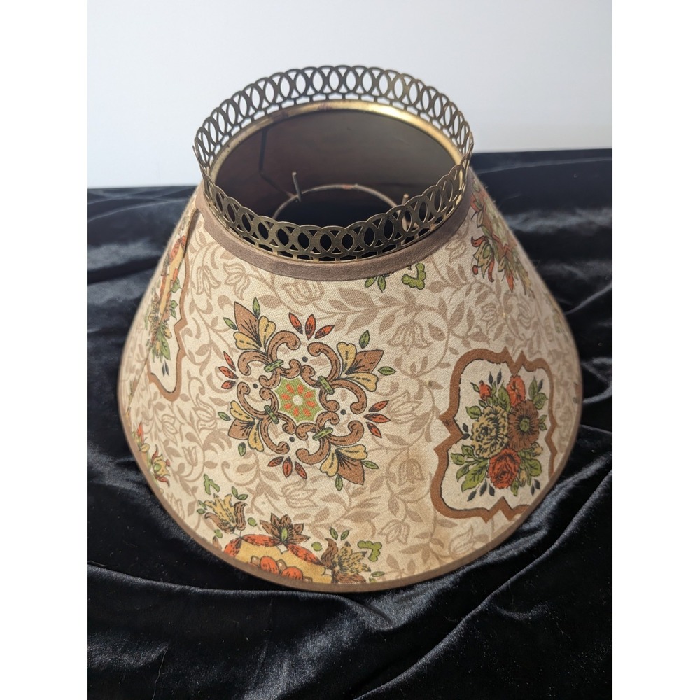 Vintage Mid-Century Floral Lampshade - Gold Filigree Trim -‎ 70s Retro Parchment